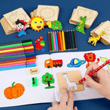 Set de pochoirs ArtistModel Montessori pour enfants, fabriqués en bois naturel durable, parfaits pour l'apprentissage des formes et des couleurs de manière ludique.