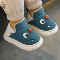 Chaussures d'hiver pour bébé DinoShoes avec motif de dinosaure, dotées d'une semelle antidérapante et d'une doublure chaude pour confort et sécurité.