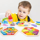 Puzzle Montessori en bois naturel HexaPuzzle, éducatif pour l'éveil des tout-petits, facilitant la reconnaissance des formes et des couleurs.