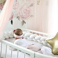 SafeBraid™ en 100% coton naturel, tressé protecteur de berceau pour sécurité de bébé, doux et élégant pour embellir la chambre.